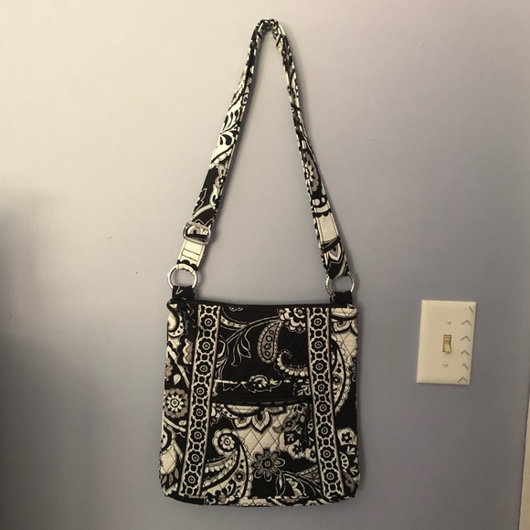 Vera Bradley Handbags - 🦋Vera Bradley purse🦋